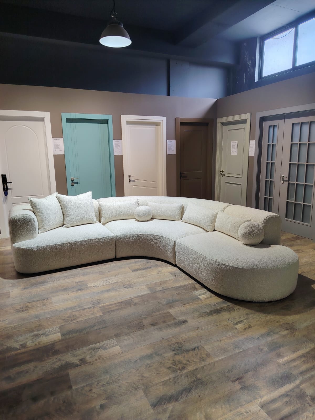 Koleksioni i Dyerve në Showroom